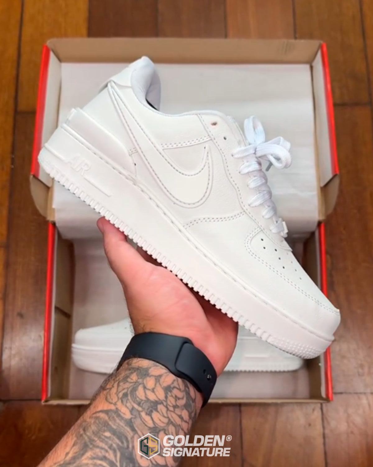 Tênis Nike Air Force 1 x Ambush