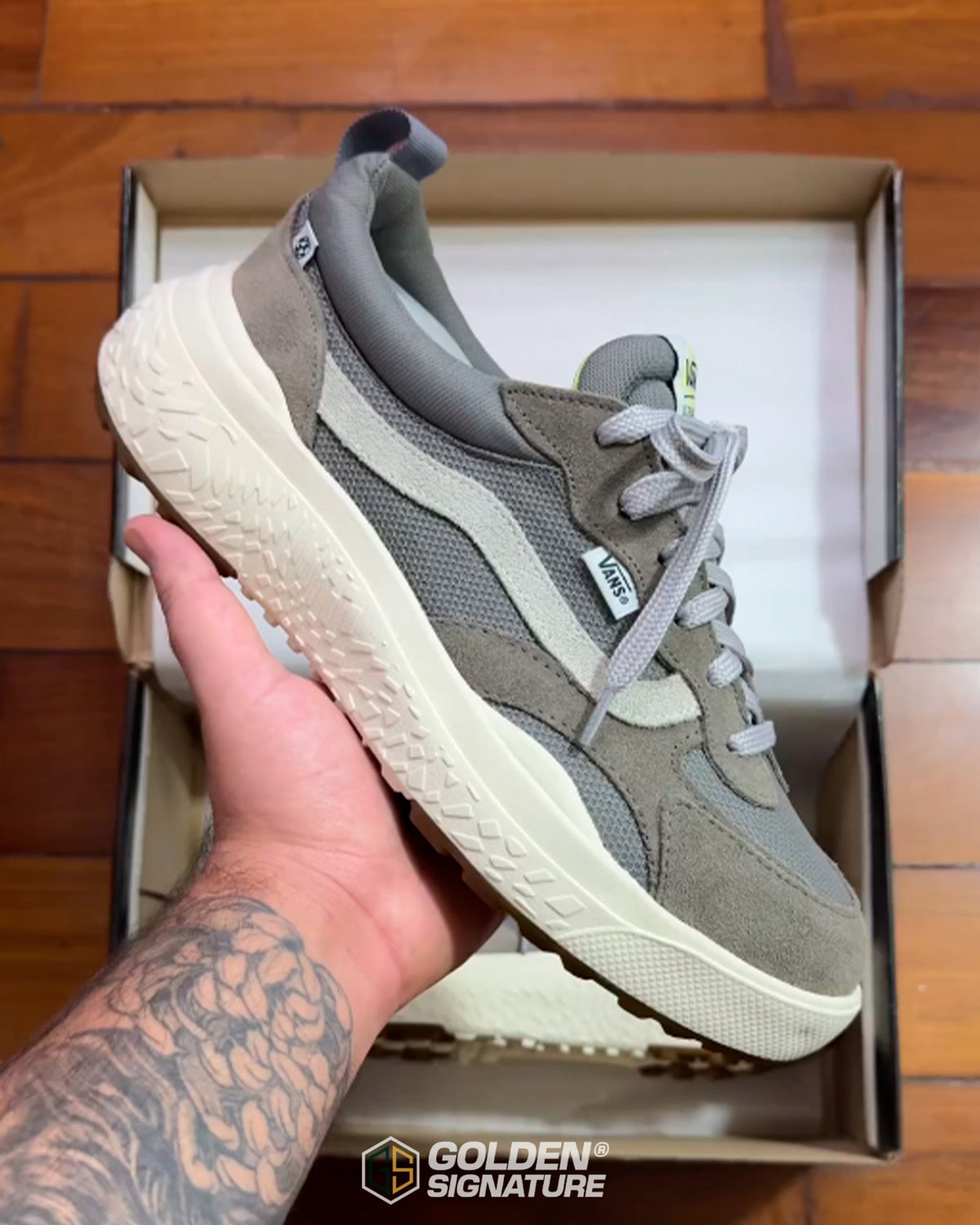 Tênis Vans Ultrarange Neo VR3