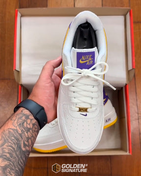 Tênis Nike Air Force 1 x Lakers