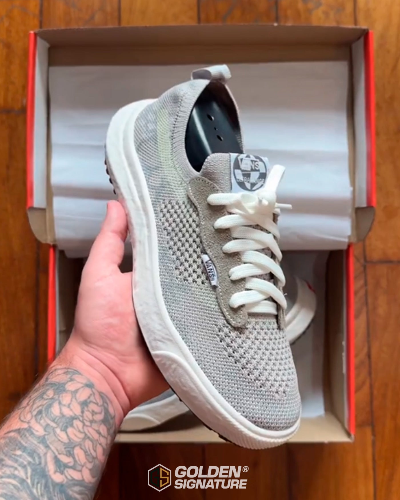 Tênis Vans Ultrarange VR3