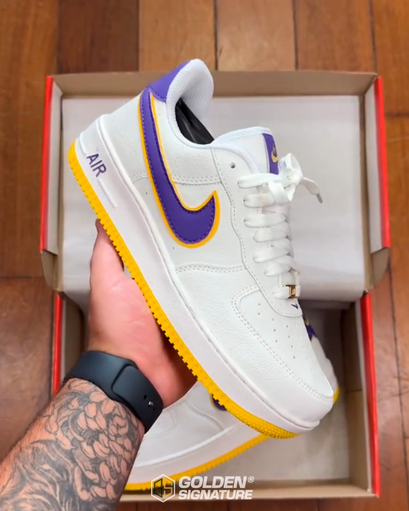 Tênis Nike Air Force 1 x Lakers